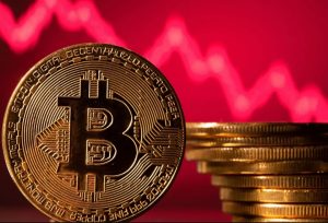 فروش بیت کوین‌های اسپیس‌ایکس و ترس از نرخ بهره